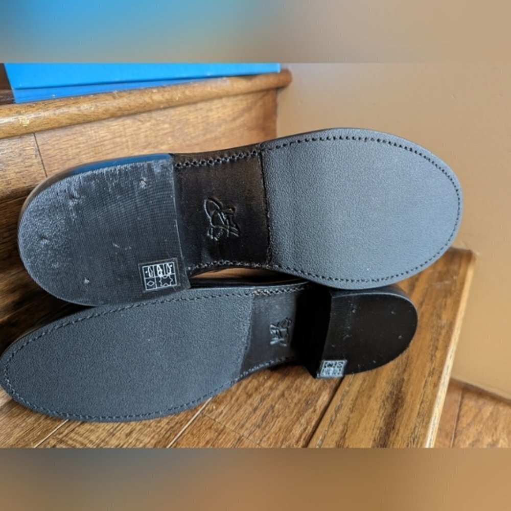 John Fleuvog, Simple living black Winch shoe Women's 10, men's 8.5 - Picture 9 of 15